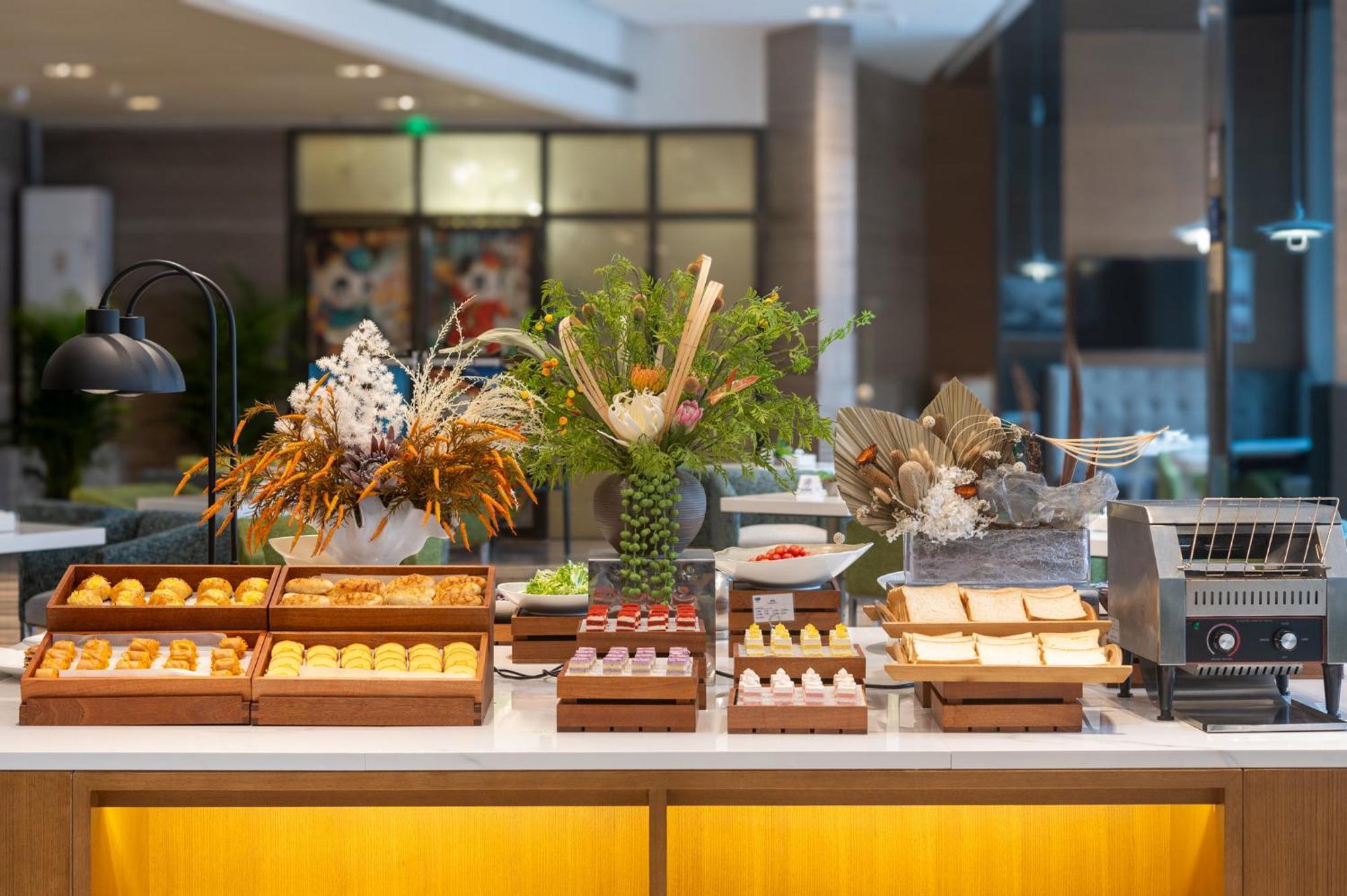Holiday Inn Express Chengdu West Gate By Ihg エクステリア 写真